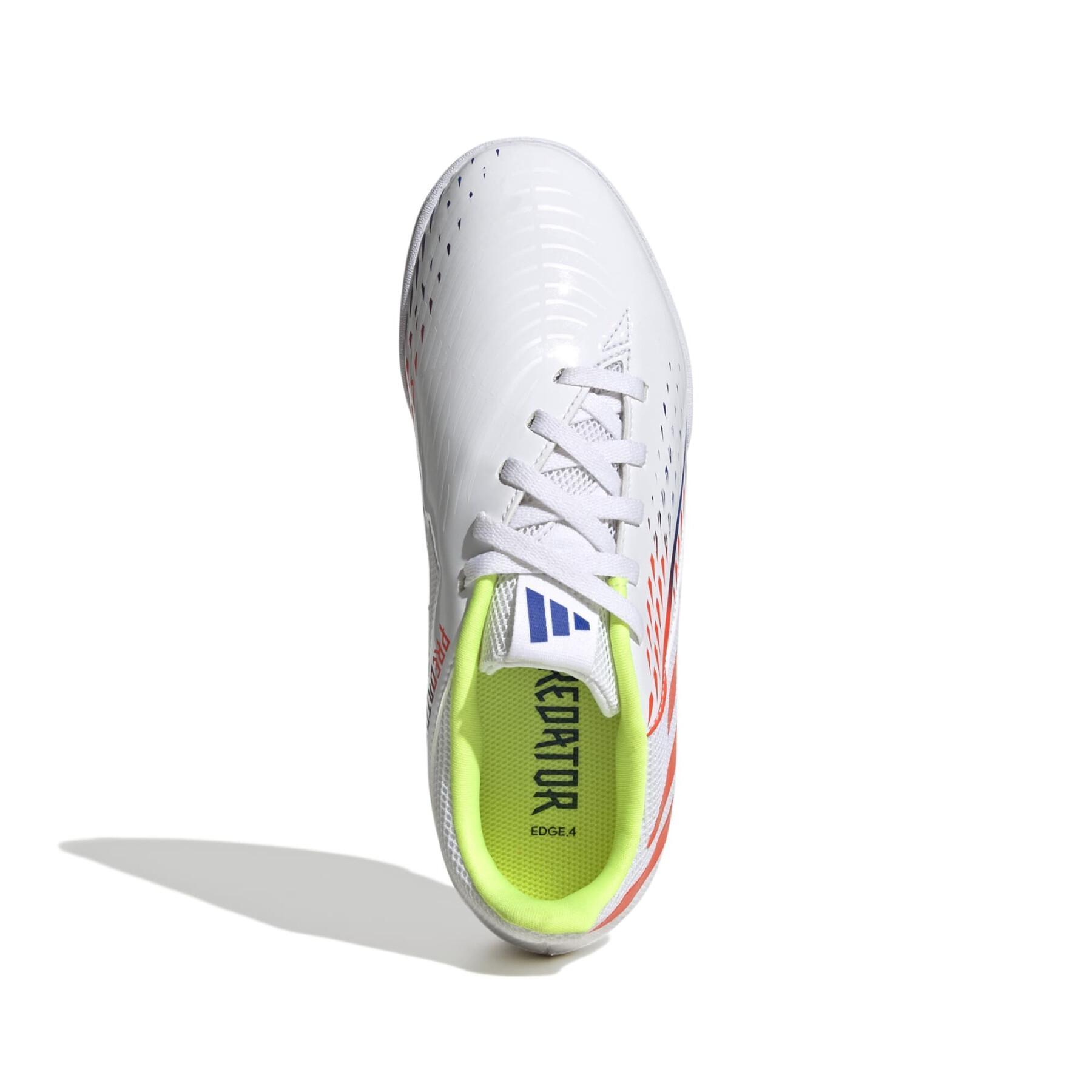 Dziecięce buty piłkarskie adidas Predator Edge.4 IN